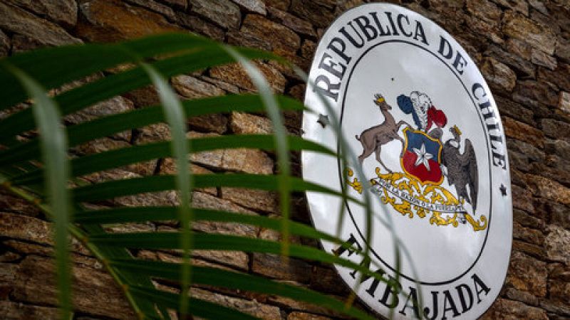 El vicepresidente del parlamento venezolano ha pedido protección a la embajada de Chile