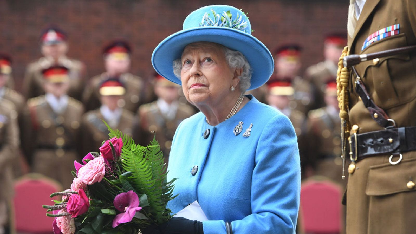 La reina Isabell II, el Secretario de Comercio de Estados Unidos o el yerno deTrump, en los 'Papeles del Paraíso'