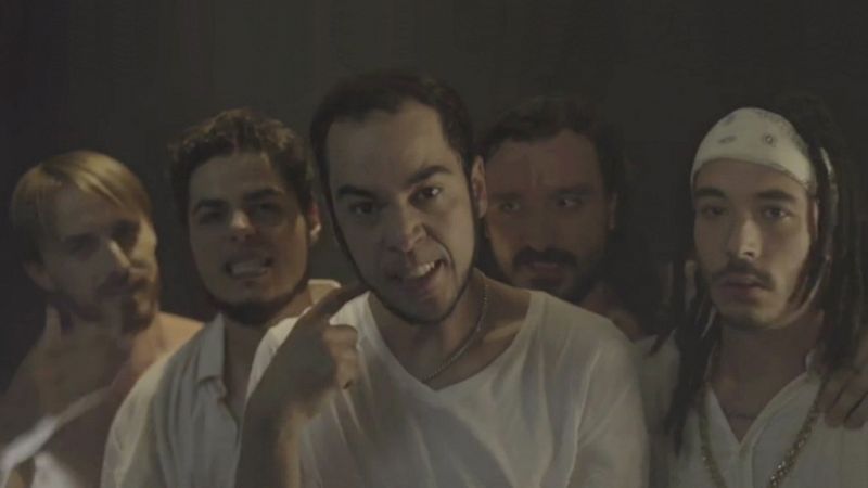 Mambo - El videoclip de la boyband, "nasos" para triunfar