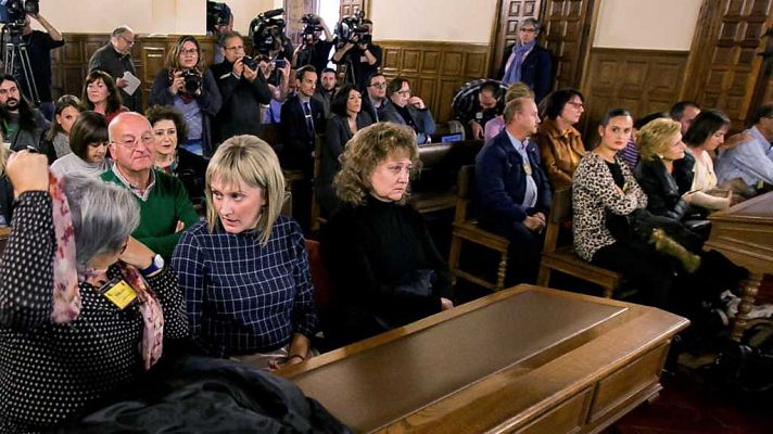 Telediario 1 - Telediario - 21 horas - 07/11/17