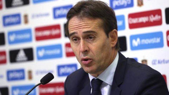 Telediario 1 - Lopetegui, sobre la camiseta: "Hay problemas mucho más importantes en este país"