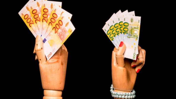 Telediario 1 - Las españolas trabajarán "gratis" desde este 8 de noviembre hasta fin de año por la brecha salarial