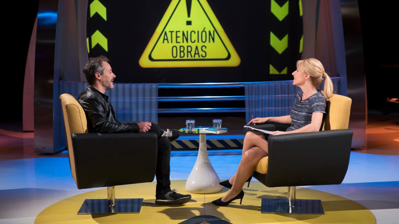 Atención obras - Love of Lesbian, Tricicle, Esther Ferrer y más - ver ahora