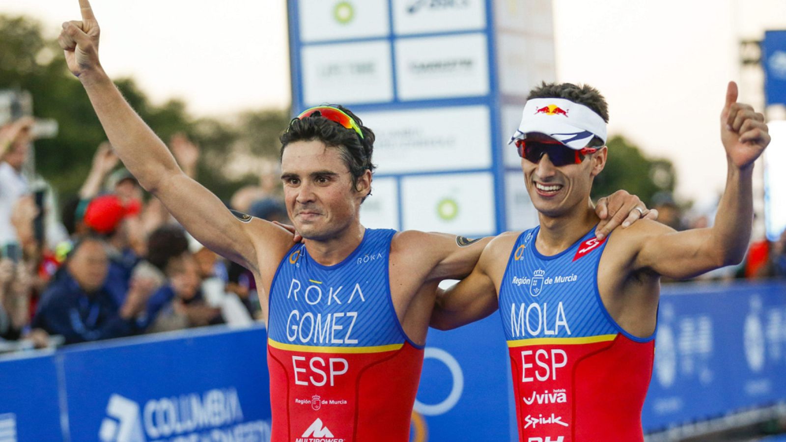 Mario Mola toma el relevo de su amigo Javi Gómez Noya - Enfoque | Ver