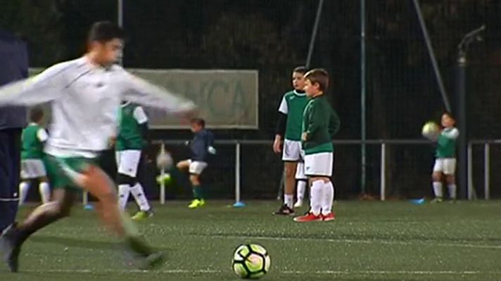 Telediario 1 - El Coruxo FC trata de dejar atrás el susto del incendio