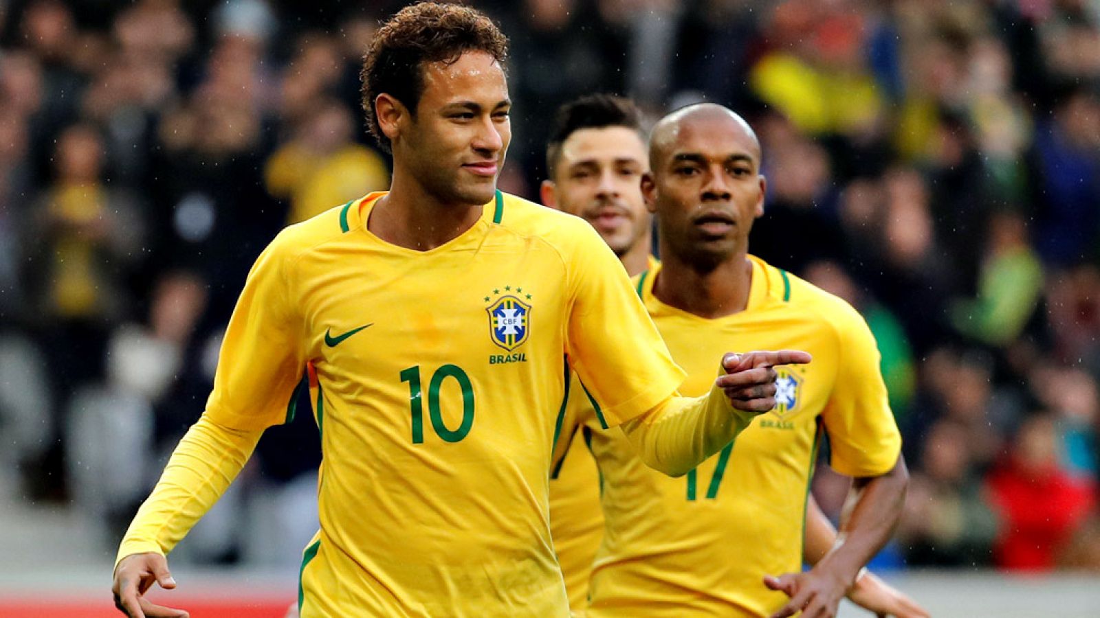 La selección brasileña se impuso en Lille (Francia) a Japón por 3-1, en el primer partido de la historia de la pentamcapeona del mundo con el VAR.