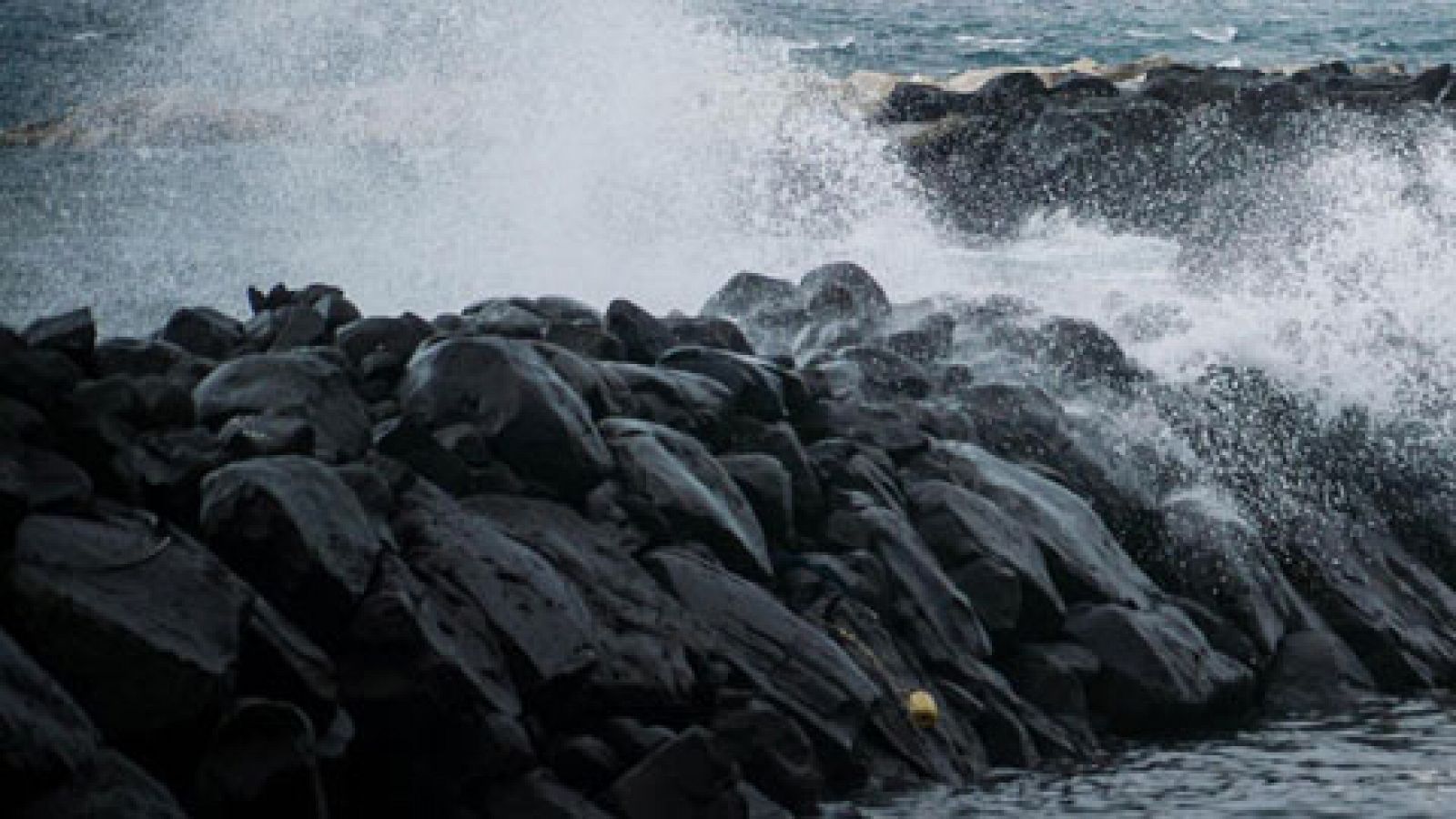 El tiempo: Sigue el viento en el nordeste y llega lluvia al Cantábrico y Pirineos | RTVE Play