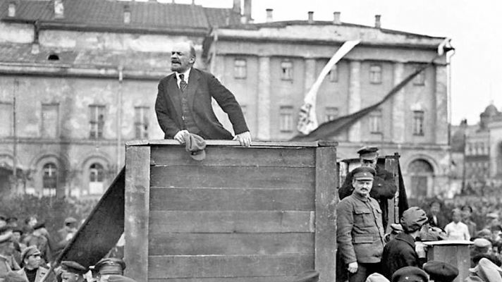 Lenin, Gorki, la Revolución a destiempo