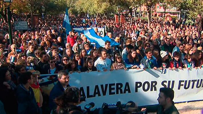 Telediario 1 - Más de 30.000 personas inundan las calles de Talavera para reinvindicar un futuro para la ciudad