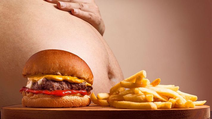 Telediario 1 - Comer más de lo que se quema, vida sedentaria y estrés, las principales causas de la obesidad