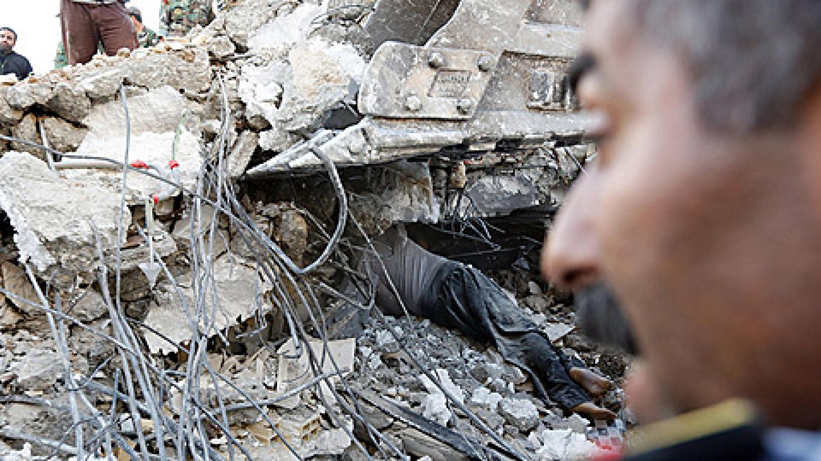 Telediario 1: Un terremoto en la frontera entre Irán e Irak deja cientos de muertos | RTVE Play
