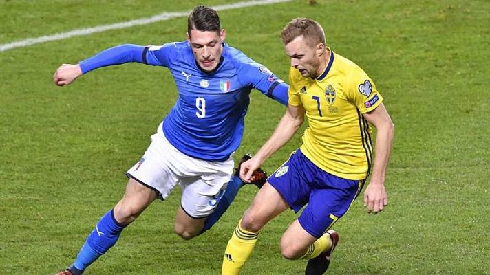 Telediario 1 - Italia, contra las cuerdas