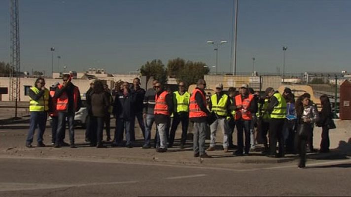Reunión entre la DGT con examinadores de tráfico, que llevan cuatro meses en huelga