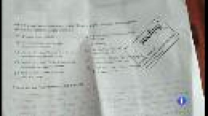 Informatiu Balear - Expulsió de dues passatgeres d'un avió de Vueling per parlar català.