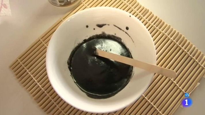 Comando Actualidad - Comidas sospechosas - Carbón activo