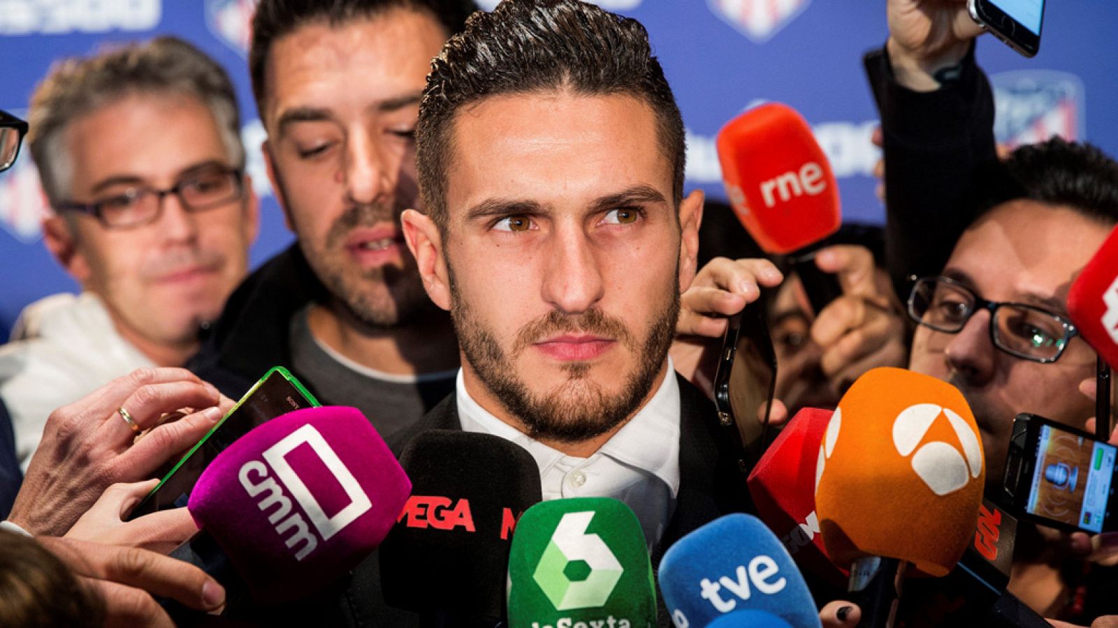 Koke, jugador del Atlético de Madrid, ha asegurado que ve a Griezmann comprometido pero ha mandado un aviso: "quien no quiera estar aquí, que lo diga y que se marche".