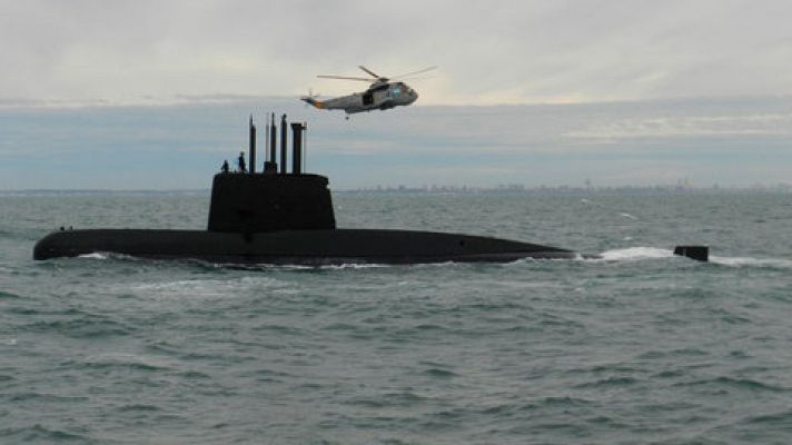 Detectan siete llamadas fallidas desde el submarino argentino desaparecido