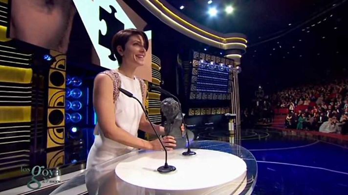 Versión española - Magical girl (presentación)