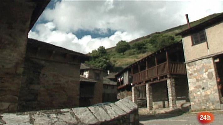 Parlamento - Los pueblos más bonitos de España en el Senado