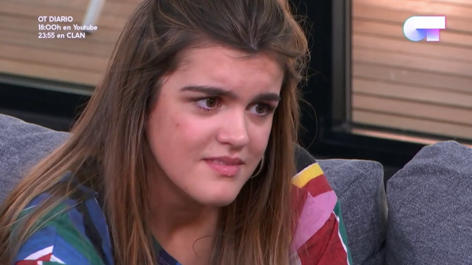 Amaia se emociona al escuchar a Alfred cantando 'Papa cuéntame otra vez'