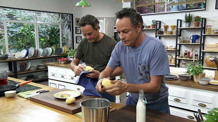 Torres en la cocina - Bacalao con alubias y col con sobrasada