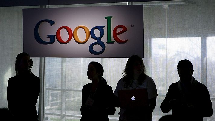Telediario 1 - Google recopila datos de nuestra posición, aún con el GPS del móvil desactivado