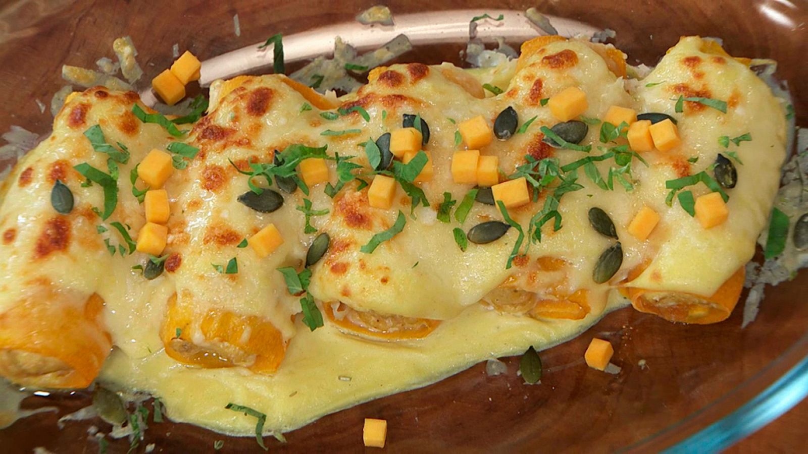 Canelones De Calabaza Con Pollo