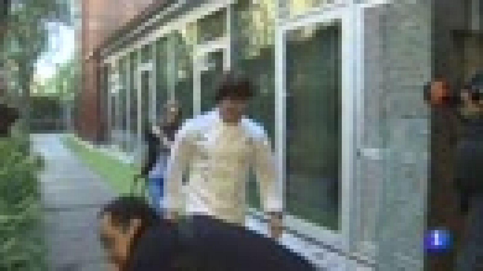 Aponiente, de Ángel León en El Puerto de Santa María (Cádiz), y ABaC de Jordi Cruz en Barcelona, han logrado la tercera estrella Michelin, con lo que son once los restaurantes españoles que ostentan la máxima distinción en la Guía de España y Portuga