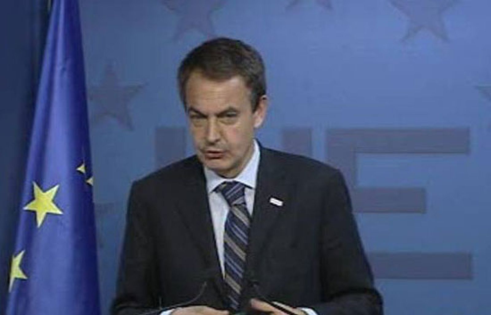 Zapatero confía desde Bruselas en una alta participación | Ver