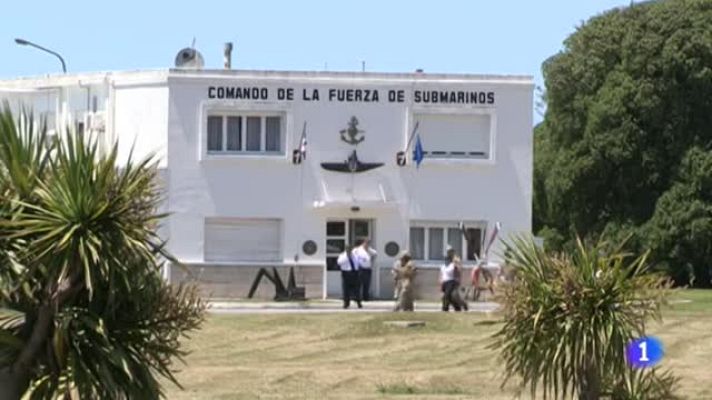 Telediario 1 - Denuncian el estado del submarino argentino.