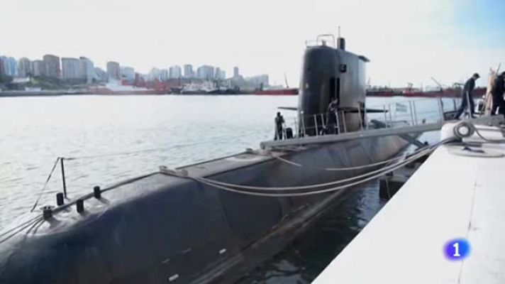 Telediario 1 - La búsqueda del submarino se concentra en 50 kilómetros cuadrados.