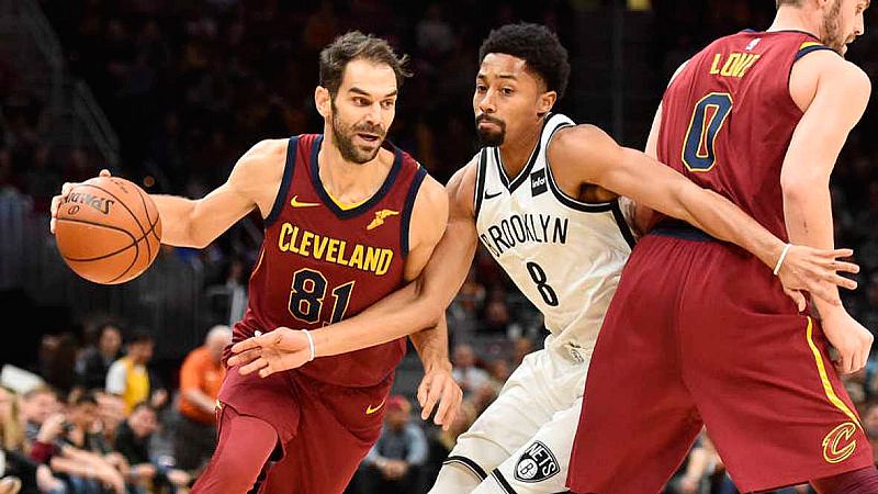 Calderón y Juancho disfrutan de la victoria en la NBA