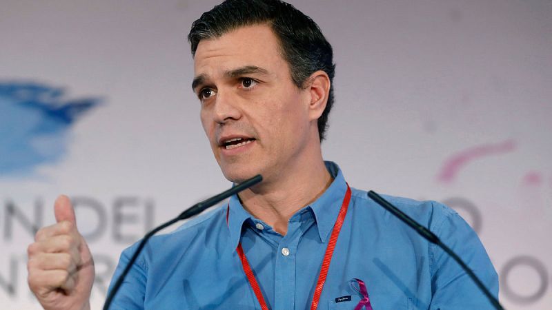 Sánchez dice que Colau cae al lado erróneo y se subordina al independentismo