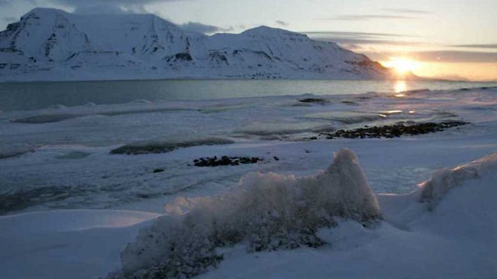 Informe Semanal - Vivir en el desierto helado
