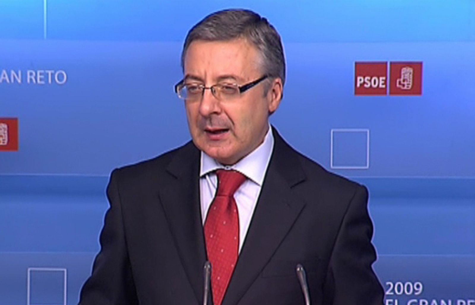 Sabor agridulce para el Secretario General del PSOE trás los resultados dispares en Galicia y Euskadi.