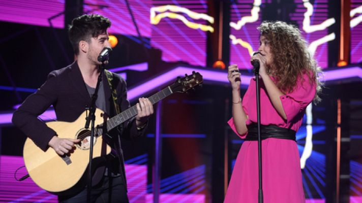 Amaia y Roi cantan 'Shape of you' en la Gala 5 de OT