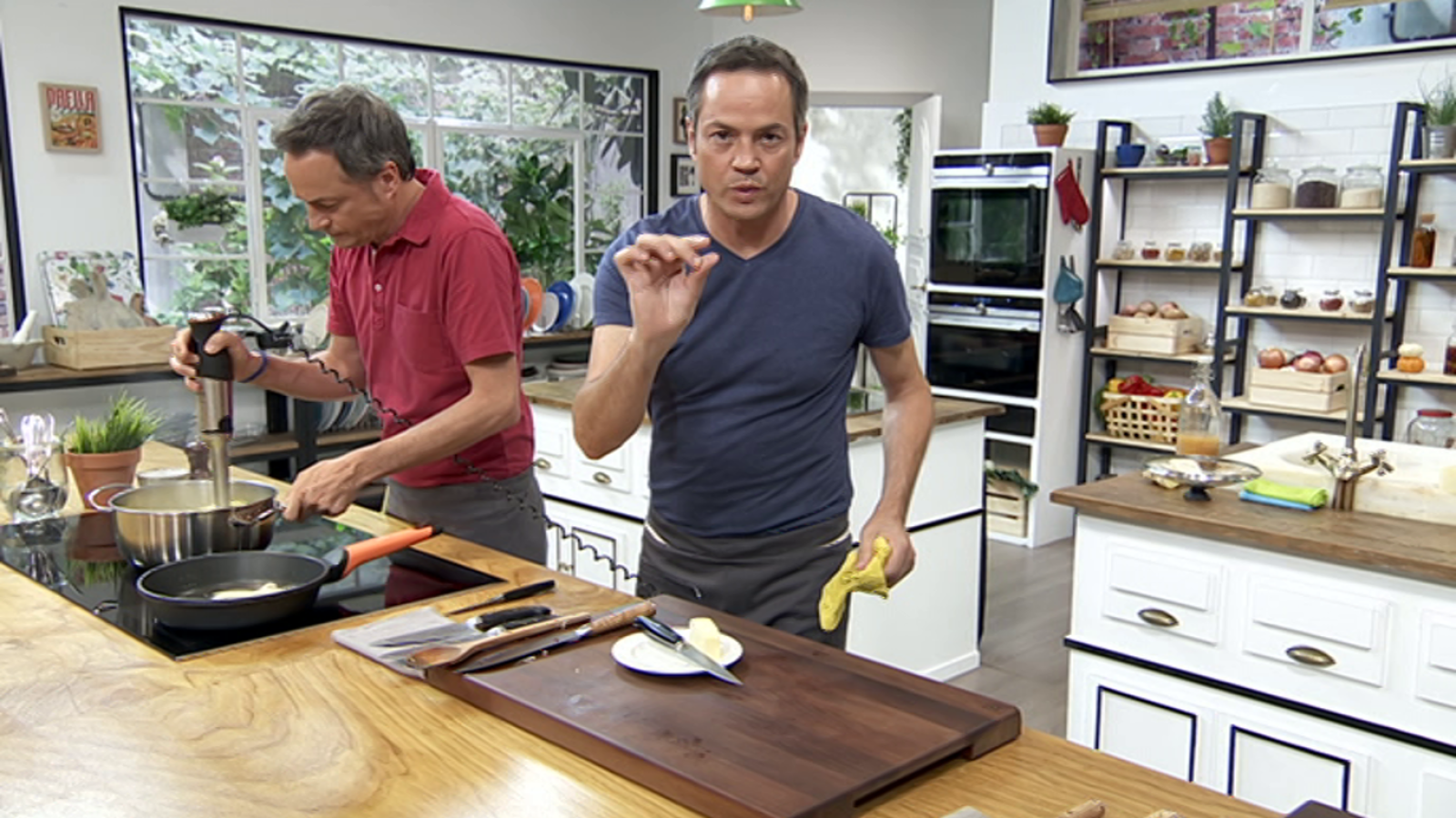 Torres en la cocina - Vichyssoise de chirivías y cordero con limón y aceitunas  - ver ahora