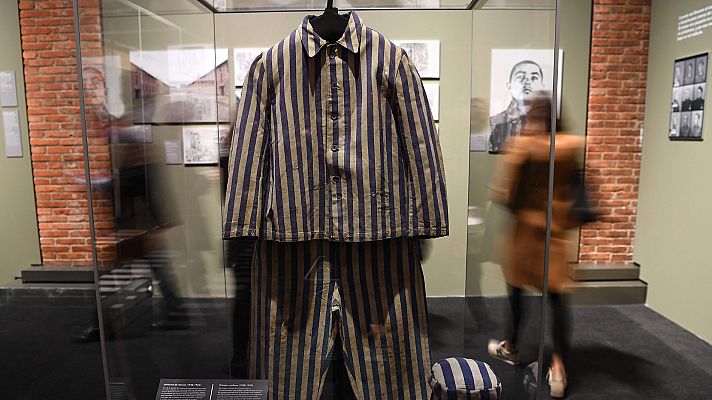 Telediario 1 - Comienza en Madrid una exposición itinerante sobre el campo de concentración de Auschwitz