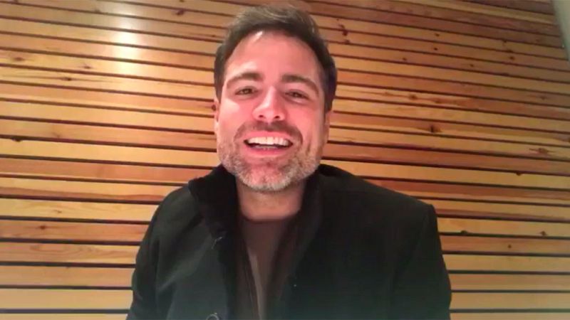 Participa en el videoencuentro digital con Roberto Manrique en RTVE