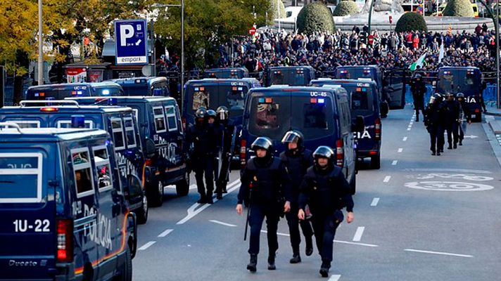 Telediario 1 - Telediario 2 en 4' - 29/11/17