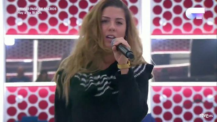 OT 2017 - Miriam canta 'Que te quería' en el primer pase de micros