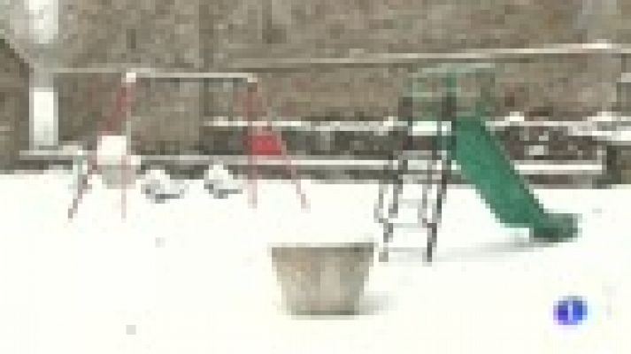 Telediario 1 - El temporal de nieve pone en alerta a varias comunidades del norte peninsular