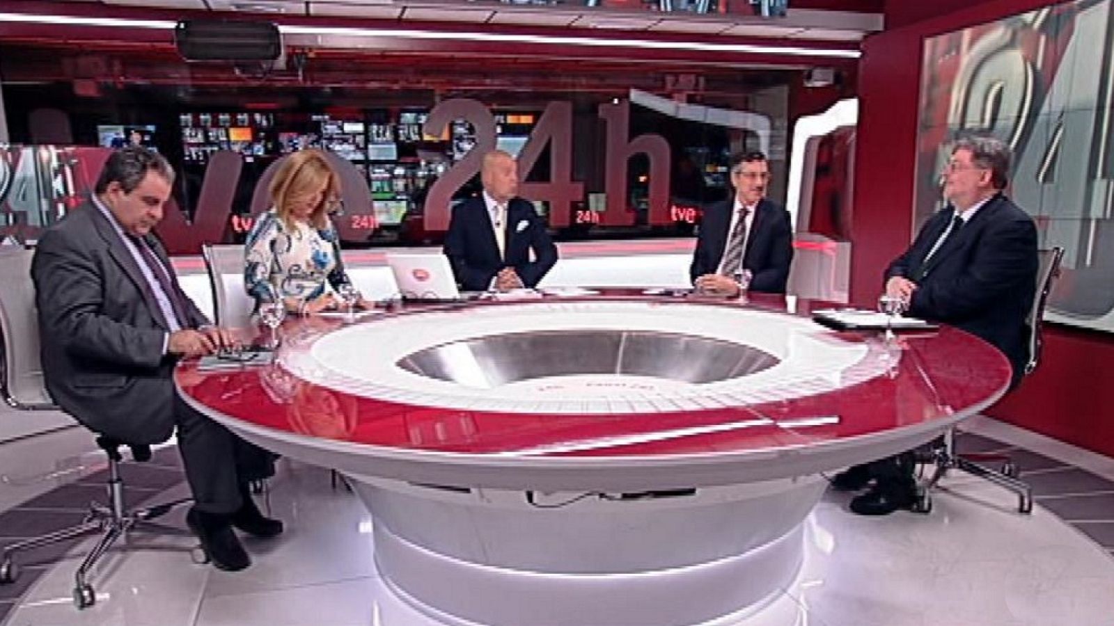 La tarde en 24 horas - Tertulia - 04/12/17 - ver ahora