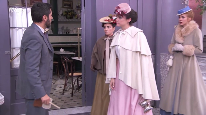 Acacias 38 - María Luisa rompe con Víctor