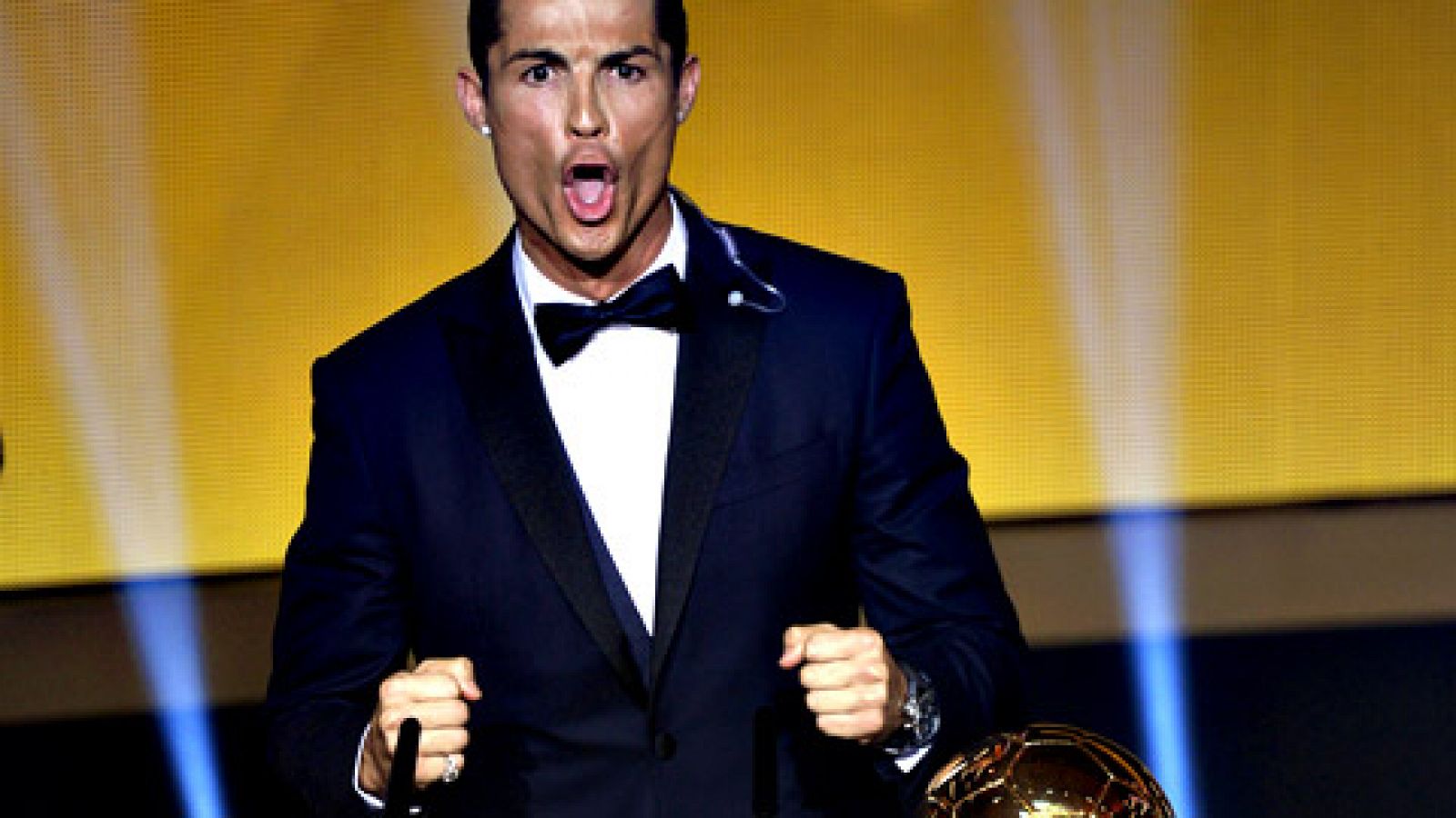 Informativo 24h: Cristiano Ronaldo, a un paso de ganar en parís su quinto Balón de Oro | RTVE Play