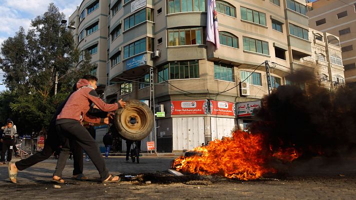  - La tensión aumenta en Palestina en el primer día de huelga general contra la decisión de Trump sobre Jerusalén
