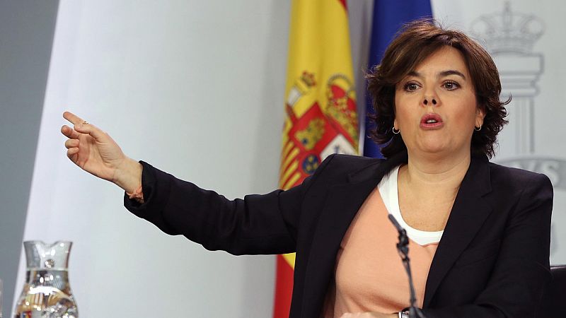 La vicepresidenta del Gobierno, Soraya Sáenz de Santamaría, ha recordado que los independentistas que se han manifestado en Bruselas en contra del Ejecutivo y de la Unión Europea han podido hacerlo por los derechos que les reporta tener un DNI españo