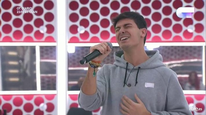 OT 2017 - Alfred canta 'Rock with you' en el primer pase de micros