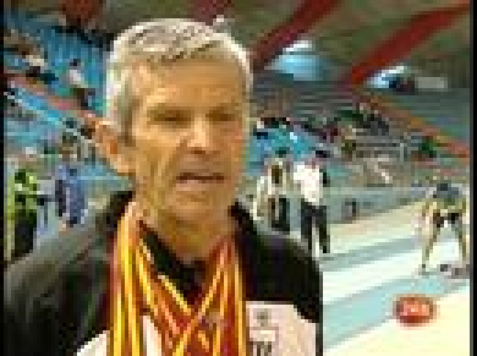 El Michael Phelps de los mayores | Ver