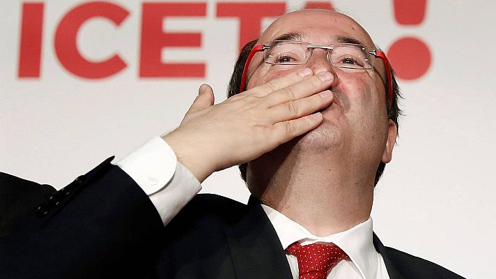 Telediario 1 - Los partidos políticos siguen lanzando sus mensajes de campaña para las elecciones catalanas